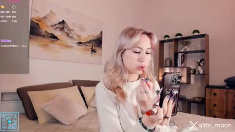 Snapshot of _golden_moon_ chatting on October 2025 07:33:01 PM Rina online show from October 2025 07:33:01 PM