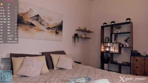 Snapshot of _golden_moon_ chatting on December 2025 07:53:02 PM Rina online show from December 2025 07:53:02 PM