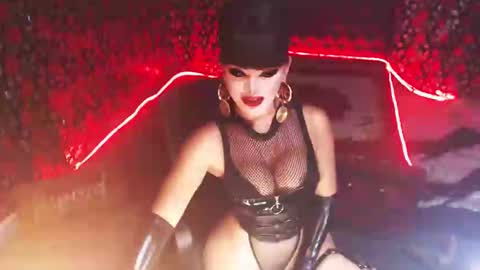 Snapshot of _hailyourqueenx chatting on January 2025 05:47:02 PM GoDDess Chloe online show from January 2025 05:47:02 PM