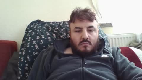  hasanhz.  online show from October 2025 06:57:01 AM