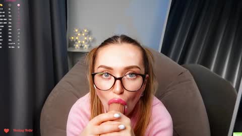 Snapshot of _healing_hottie_ chatting on December 2024 10:06:01 PM Veronica online show from December 2024 10:06:01 PM