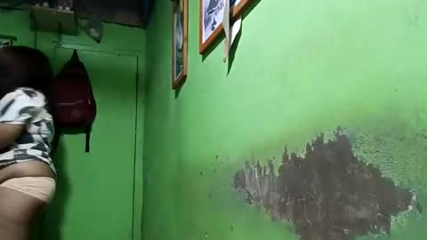 _hershey003 online show from November 2025 01:28:01 PM