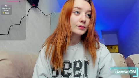 _hey_scarlett_ online show from December 2024 07:21:01 AM