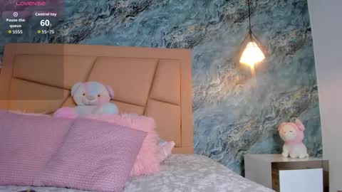 Hollywood online show from September 2025 07:54:02 AM