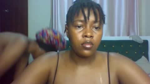 _honey_bloom online show from February 2026 08:02:01 AM