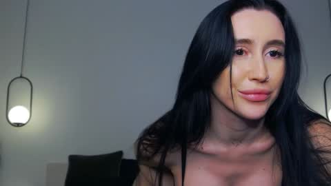 Mary online show from December 2024 06:58:02 PM