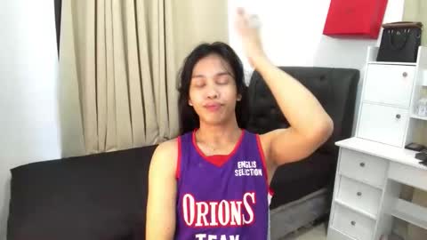 yanie online show from March 2026 02:07:02 AM