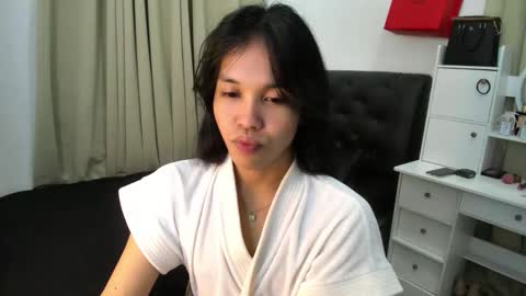 yanie online show from March 2026 05:41:02 PM