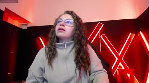 Snapshot of _isaabellaa chatting on February 2026 12:24:02 PM Isa online show from February 2026 12:24:02 PM
