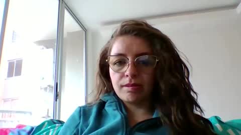 Snapshot of _isaabellaa chatting on February 2026 12:25:01 PM Isa online show from February 2026 12:25:01 PM