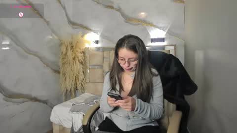 Snapshot of _isaabellaa chatting on July 2026 05:20:01 PM Isa online show from July 2026 05:20:01 PM