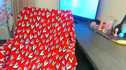  ittybitty online show from January 2025 01:05:02 PM