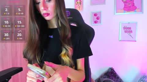 Snapshot of _ivanna_volk chatting on October 2025 12:25:02 AM Ivanna online show from October 2025 12:25:02 AM