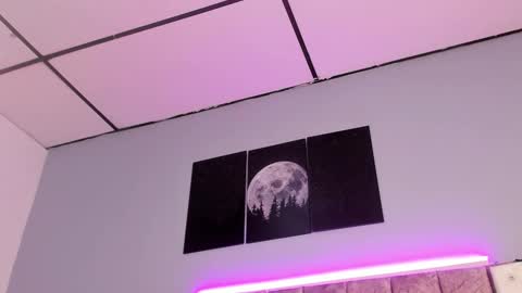 Jasmine online show from December 2025 01:52:02 PM