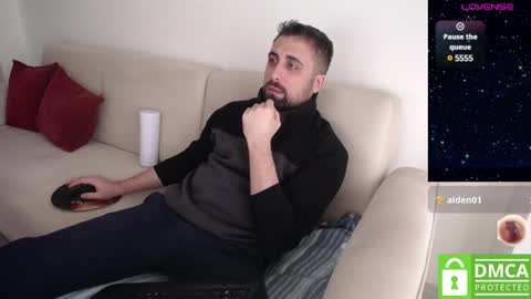 _jeem_ online show from December 2024 12:03:01 PM