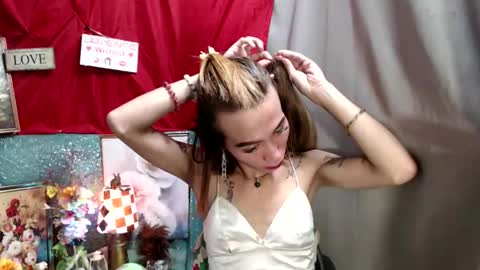 Snapshot of _jejebel chatting on October 2025 08:23:02 AM  Maria  online show from October 2025 08:23:02 AM