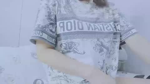 Joly online show from September 2025 04:36:02 AM