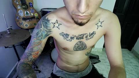 Snapshot of _josh420_ chatting on January 2025 03:39:02 AM Josh420 online show from January 2025 03:39:02 AM