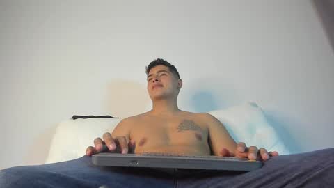 _juanes__ online show from December 2024 12:21:02 AM