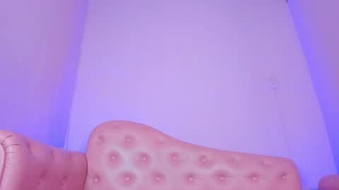 Snapshot of _julisweet_ chatting on October 2025 12:50:01 PM _julisweet_ online show from October 2025 12:50:01 PM