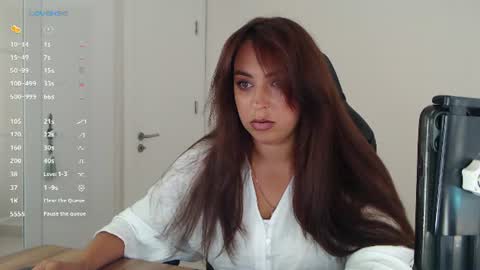 Snapshot of _just_a_queen_3 chatting on July 2026 11:38:01 AM _just_a_queen_3 online show from July 2026 11:38:01 AM