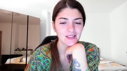 Snapshot of _just_a_simple_girl chatting on November 2025 11:44:01 AM _just_a_simple_girl online show from November 2025 11:44:01 AM