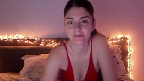 Snapshot of _just_a_simple_girl chatting on November 2025 02:39:02 PM _just_a_simple_girl online show from November 2025 02:39:02 PM