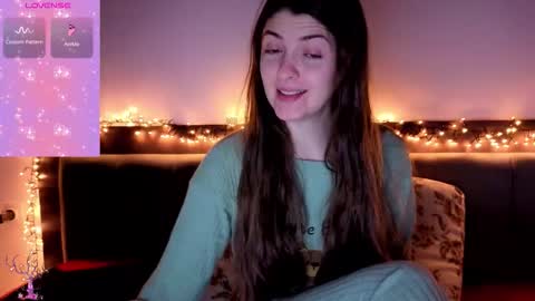 _just_a_simple_girl online show from February 2026 03:13:02 AM