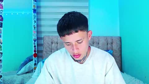 mod online show from December 2025 03:01:02 AM