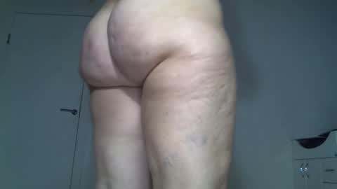 KAPELKA   online show from February 2026 11:42:02 AM