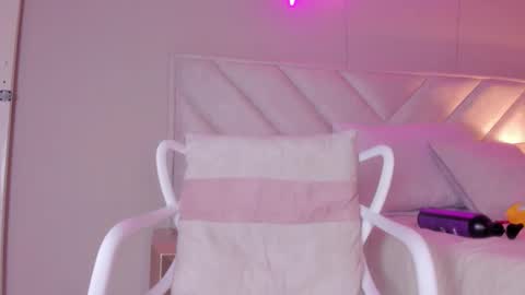 karol online show from September 2025 05:02:02 PM