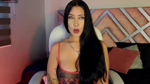 kelly online show from February 2025 03:21:01 PM