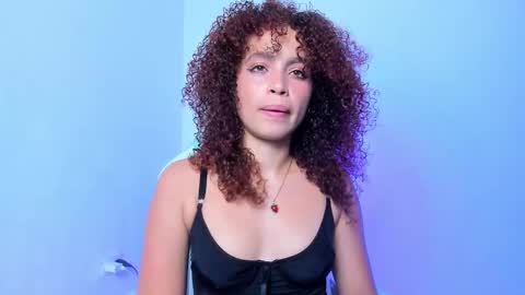 Snapshot of _kellys chatting on January 2025 01:07:02 AM kelly online show from January 2025 01:07:02 AM