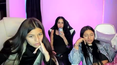 khloe sweet online show from January 2025 11:07:01 PM