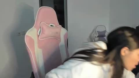 khloe sweet online show from January 2026 09:05:02 PM