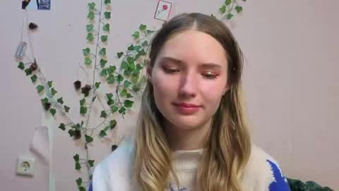 _kikiclark_ online show from March 2026 08:12:02 PM