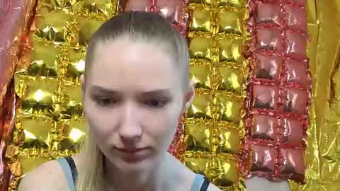 Snapshot of _kikiclark_ chatting on June 2026 08:38:01 AM _kikiclark_ online show from June 2026 08:38:01 AM