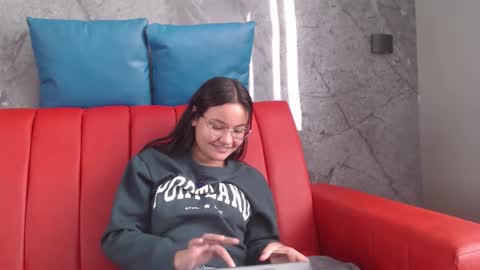 Jalina online show from December 2025 07:12:02 PM