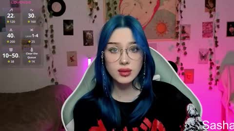 _kitekat_ online show from December 2025 07:30:02 PM