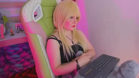 kitty online show from February 2025 09:29:02 PM