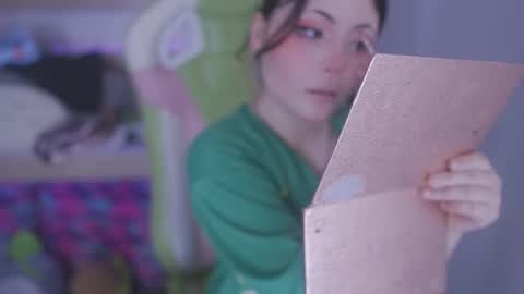 kitty online show from February 2025 06:13:01 PM