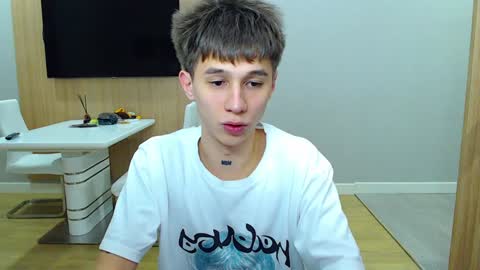 Kurt online show from December 2024 09:58:01 PM