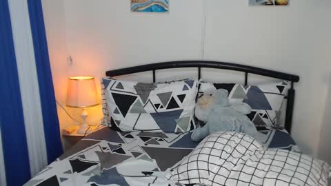 Kylie online show from January 2025 11:49:02 AM