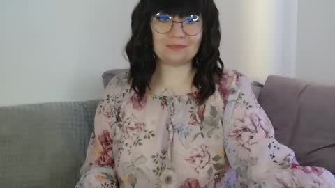 _lalilu_ online show from February 2025 06:25:02 AM