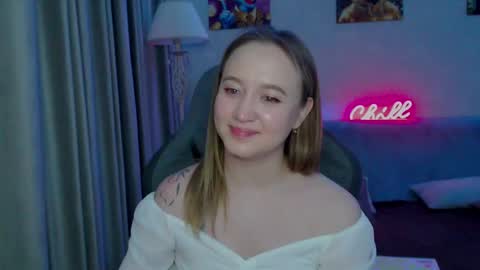 Snapshot of _lalune_ chatting on February 2025 08:26:01 PM _lalune_ online show from February 2025 08:26:01 PM