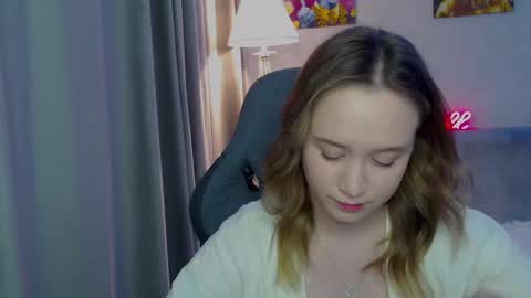 Snapshot of _lalune_ chatting on February 2025 07:03:01 PM _lalune_ online show from February 2025 07:03:01 PM