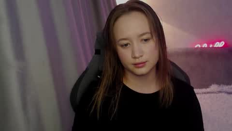 Snapshot of _lalune_ chatting on September 2025 11:14:01 AM _lalune_ online show from September 2025 11:14:01 AM