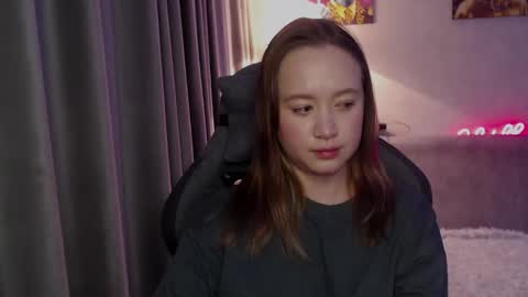 Snapshot of _lalune_ chatting on September 2025 12:48:02 AM _lalune_ online show from September 2025 12:48:02 AM