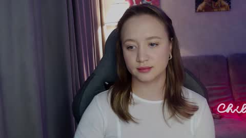 Snapshot of _lalune_ chatting on November 2025 09:31:01 AM _lalune_ online show from November 2025 09:31:01 AM