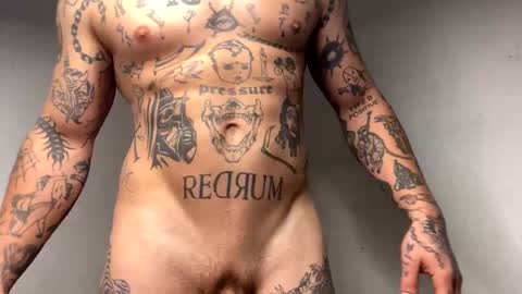 Snapshot of _layne chatting on December 2024 02:42:01 AM Layne online show from December 2024 02:42:01 AM